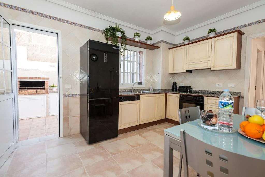 Villa Vanesa Costa Adeje  Esterno foto